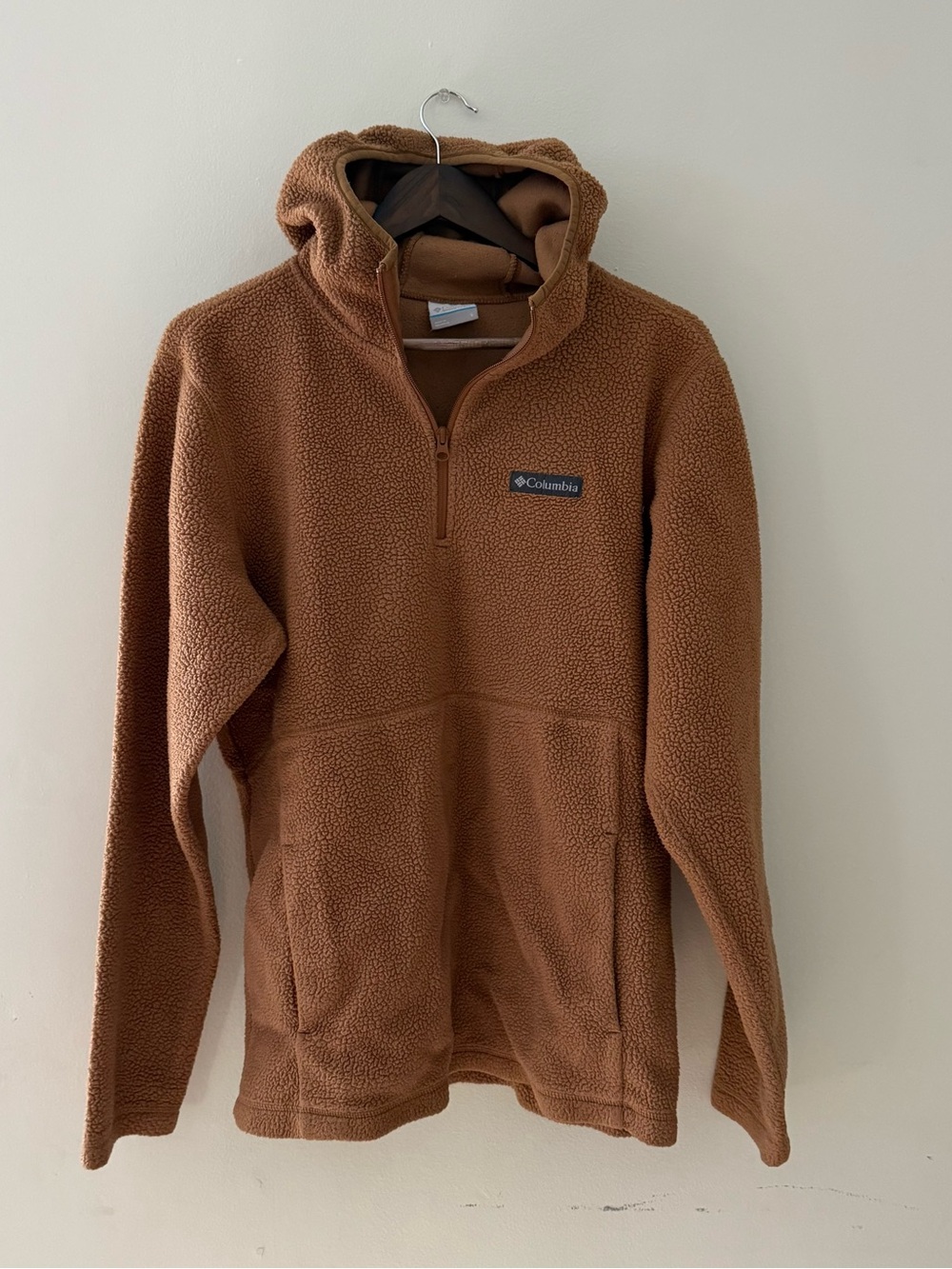 Columbia Men’s Chest-Logo Zip-Up Sherpa Hoodie in Brown